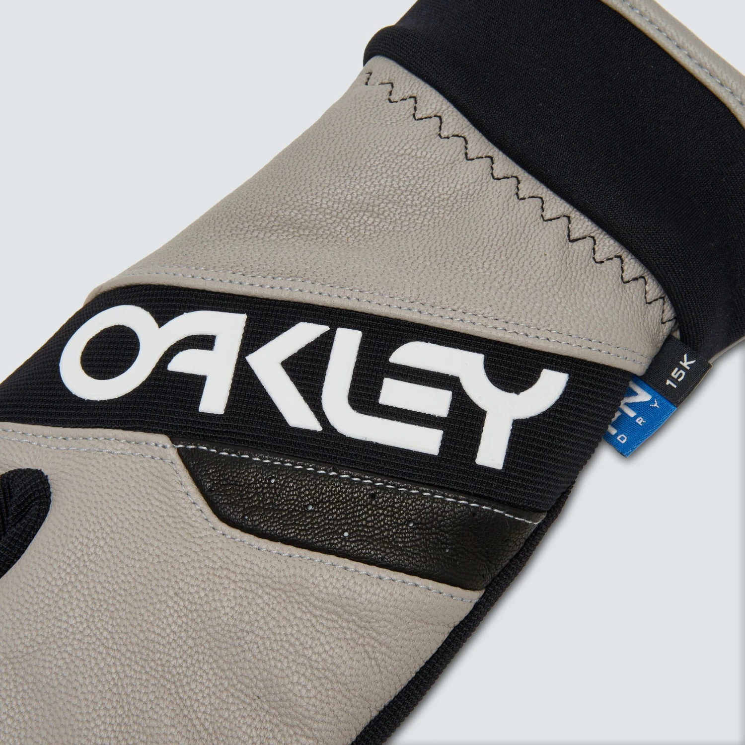 Oakley Factory Winter Trigger Mitt2 4 Oakley Factory Winter Trigger Mitt2 - Image 2
