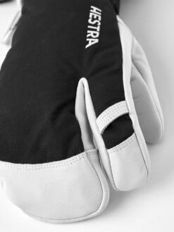Hestra Army Leather Heli Ski - 3 Finger -Winter Sportswear Hestra M Army Leather Heli Ski 3 finger 2023 100 Svart 2