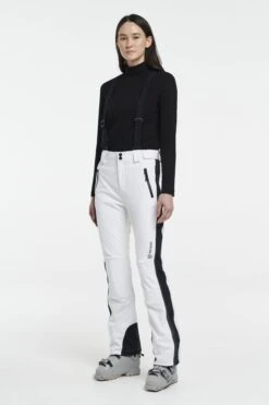 Tenson W Softshell Ski Pants 8 Tenson W Softshell Ski Pants -Winter Sportswear Softshell Pants W 5017104 001 1